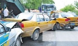 出租车吃瓜,吃瓜群众的视角