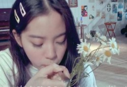 欧阳娜娜吃瓜蛋糕,甜蜜瓜香引发网友热议