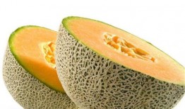 早孕吃哈密瓜流血,早孕期间食用哈密瓜致出血的警示与应对