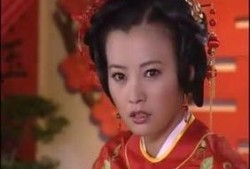 郝蕾吃瓜表情,娱乐圈新表情包诞生