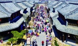 青州古城吃瓜现场