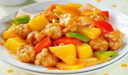 吃瓜菠萝咕噜肉漾漾,漾漾滋味尽享美食之旅