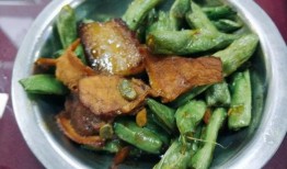 民大武鸣吃瓜,一场别开生面的“吃瓜”盛宴